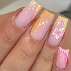 Cute Press-on Nails